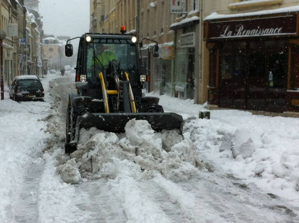 Cherbourg a eu l'honneur d'étréner cette semaine la première alerte rouge à la neige de France. Pendant quatre jours, le Cotentin a été coup du monde. Des automobilistes sont restée trois nuits de suite bloqués dans leur voiture !
